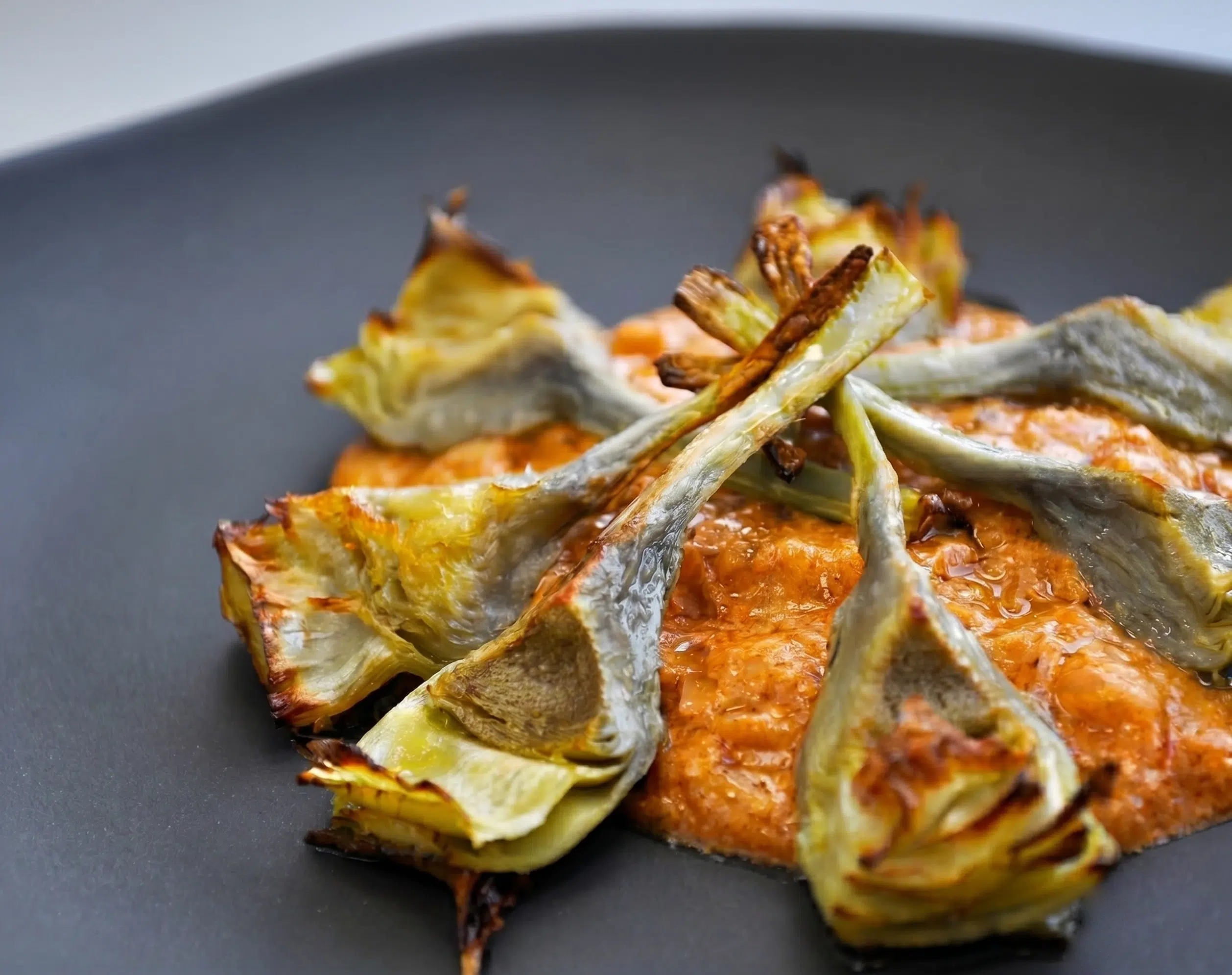 Alcachofas sazonadas con mezcla de especias tandoori masala